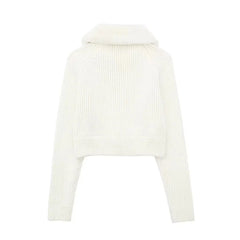 REALMEFIT  -  Astrid Faux Fur Crop Knitted Jacket