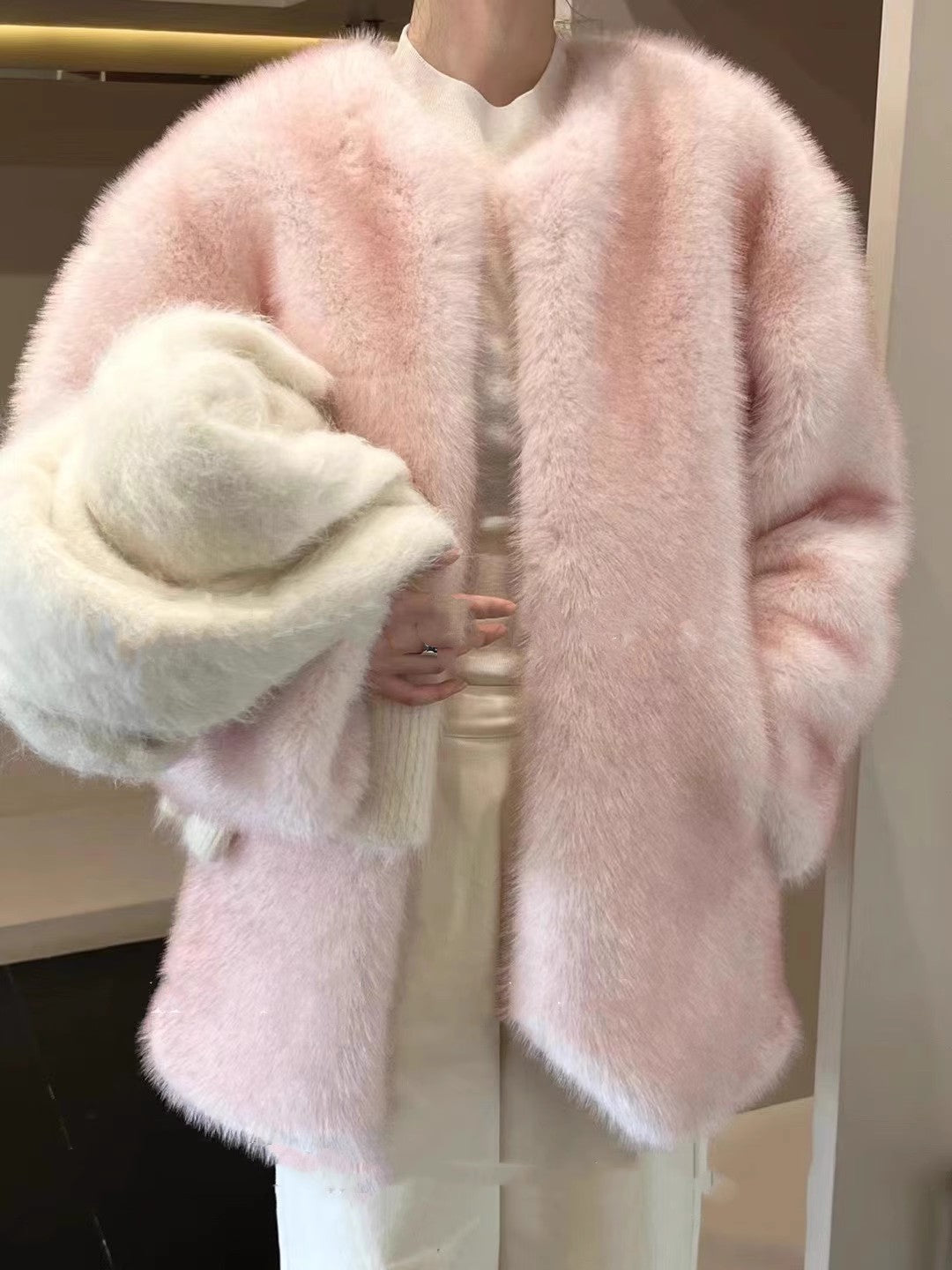 REALMEFIT  -  Kloey Faux Fur Plush Coat