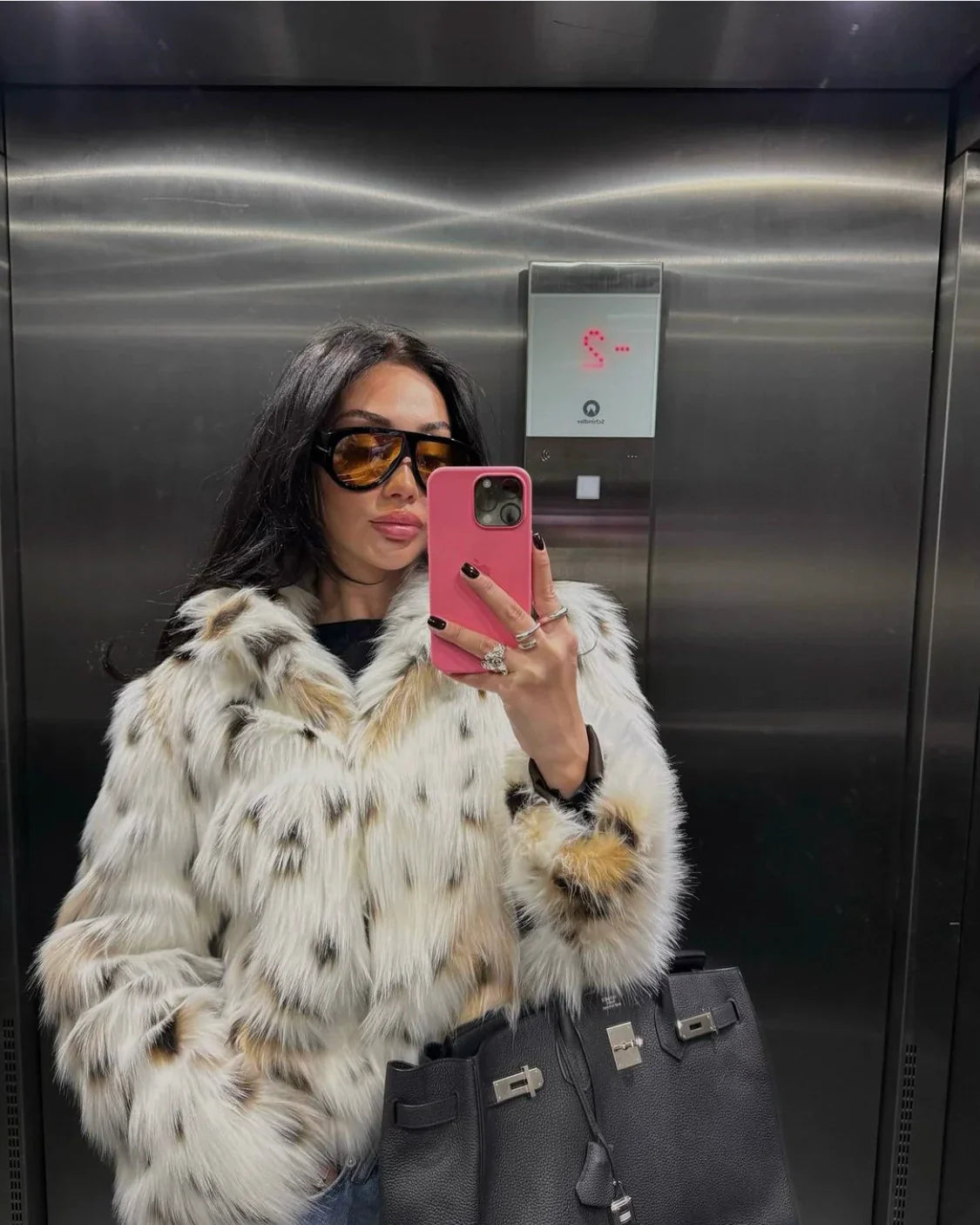 REALMEFIT  -  Enya Leopard Faux Fur Coat