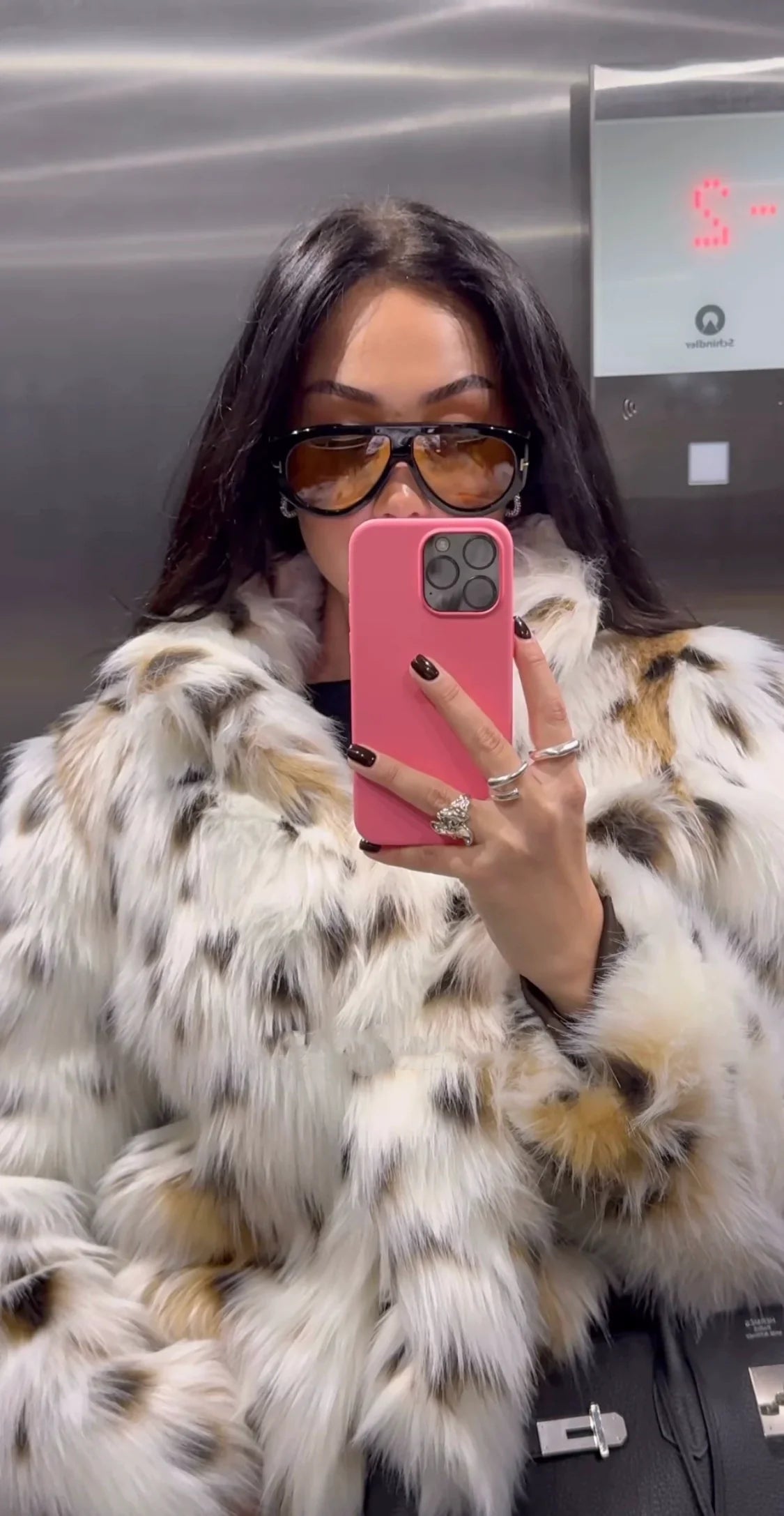 REALMEFIT  -  Enya Leopard Faux Fur Coat