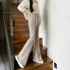 REALMEFIT  -  Miral Ribbed Knit Flare Pants