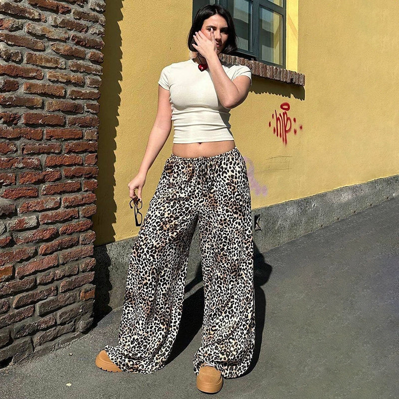 REALMEFIT  -  Cristel Leopard Print Wide-Leg Pants