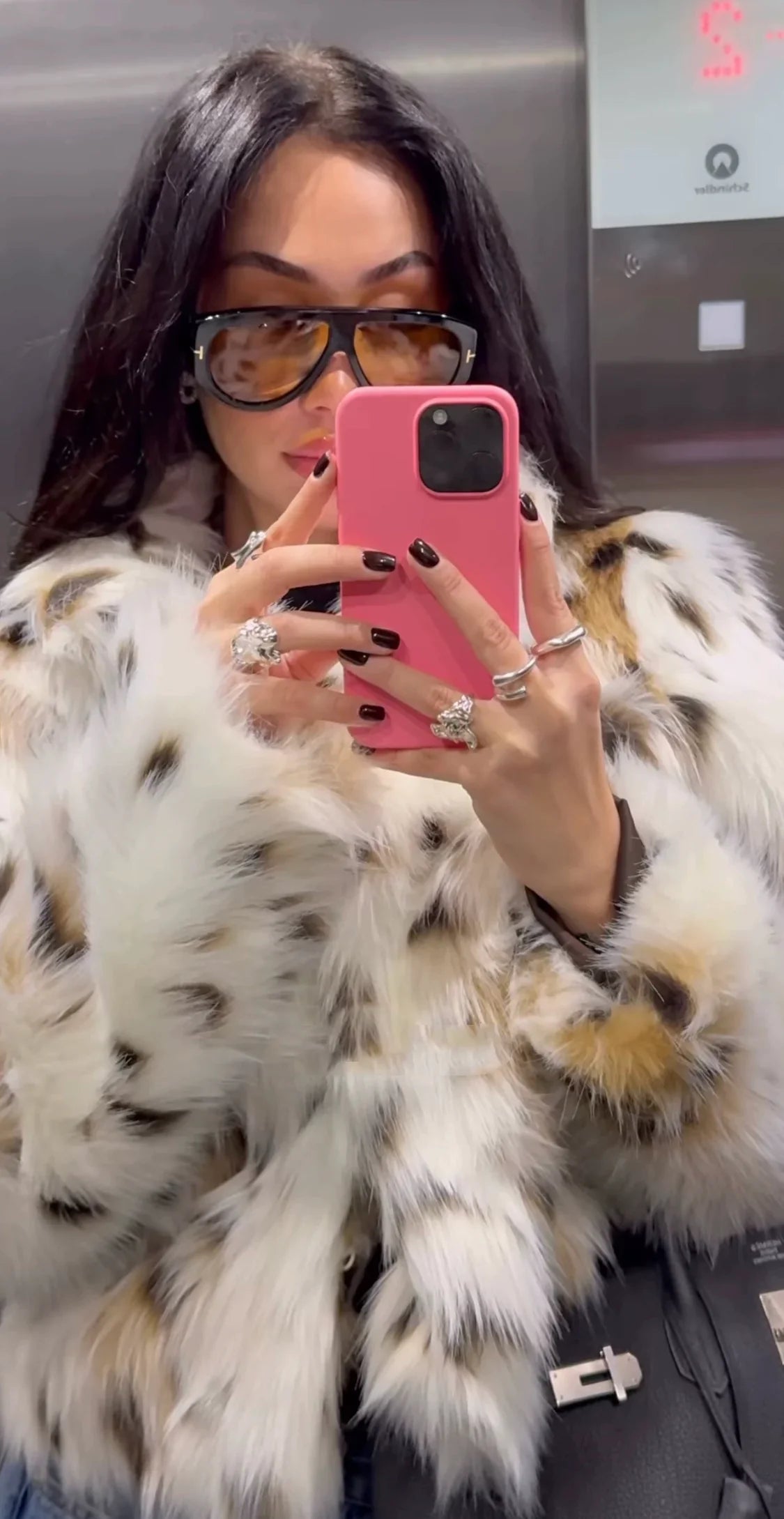 REALMEFIT  -  Enya Leopard Faux Fur Coat