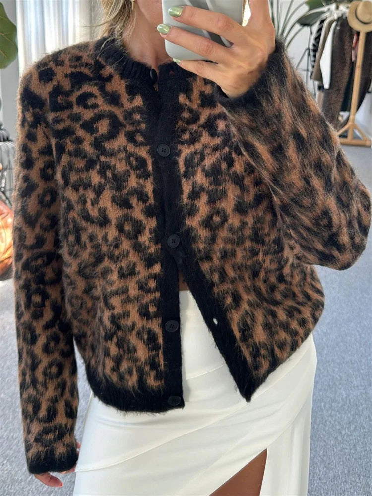 REALMEFIT  -  Female Leopard Cardigan Sweater Fashion Printed Contrast Loose Long Sleeve Commute Cropped Coat Women's Autumn Cardigan